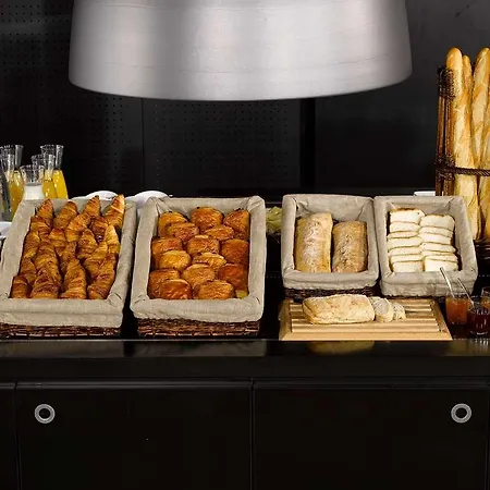 Campanile Prime - Est Le Millenaire Szálloda