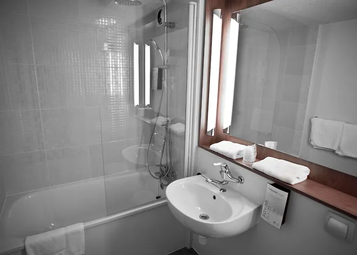 酒店 Campanile Prime - Est Le Millenaire 3*