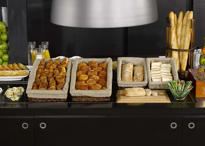 Campanile Prime - Est Le Millenaire 酒店