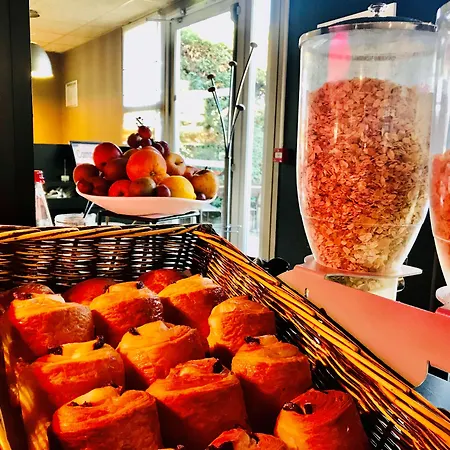 Campanile Est Le Millénaire Montpellier