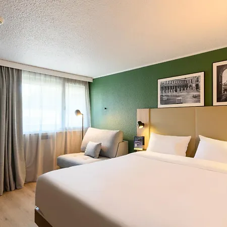 Otel Campanile Prime - Est Le Millenaire 3*