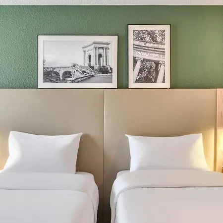 Otel Campanile Prime - Est Le Millenaire 3*