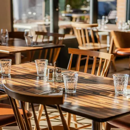 Hotel Campanile Est Le Millénaire 3*