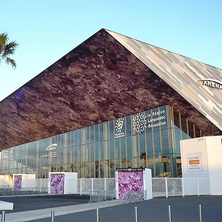 Campanile Prime - Est Le Millenaire Otel