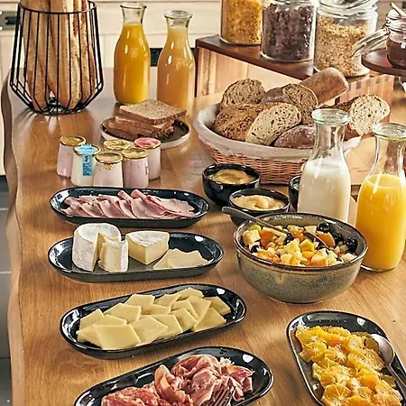 호텔 Campanile Prime - Est Le Millenaire 3*